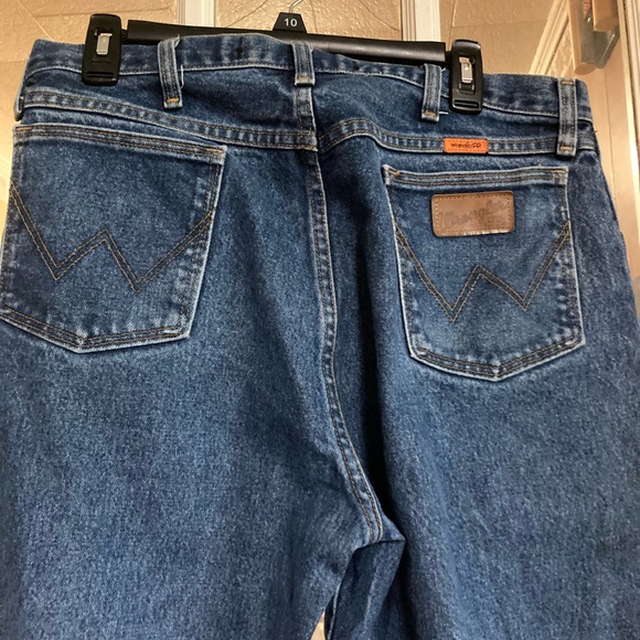 Blue Relaxed Denim Jeans - Picture 8 of 9